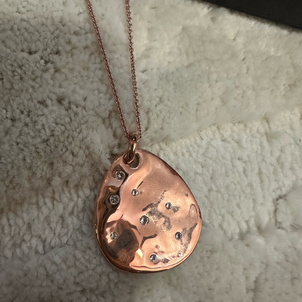 MONICA VINADER Rose Gold Teardrop Necklace. 16.5 chain